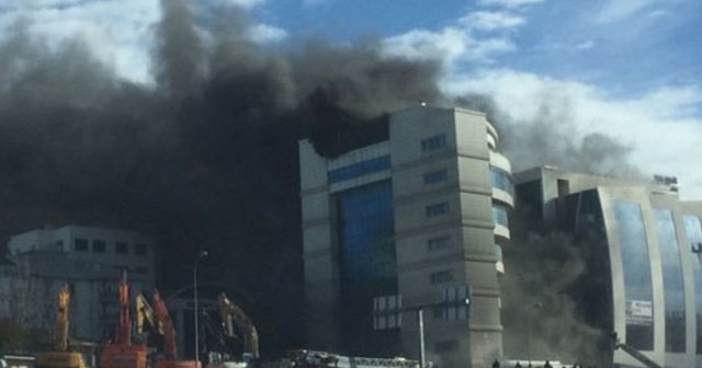 Maltepe&#039;deki yangın kontrol altına alındı