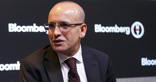 Mehmet Şimşek, &#039;Ülkemle gurur duyuyorum&#039;