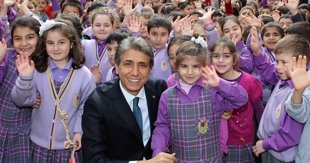 Mustafa Demir, Avrupa Yakası'nın en başarılı belediye başkanı
