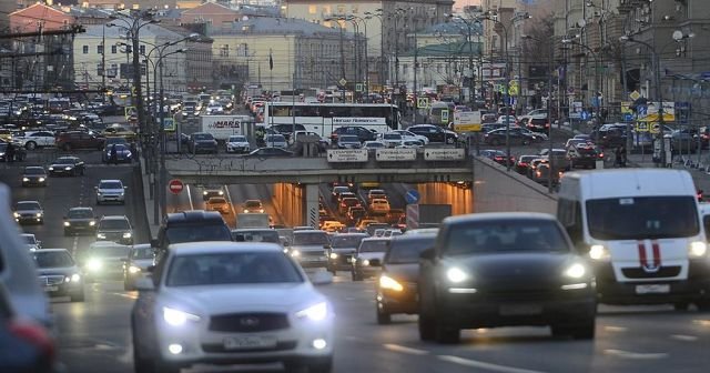 Rusya&#039;da lüks oto satışları kriz dinlemiyor