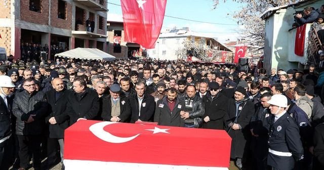 Şehit polis memuru son yolculuğuna uğurlandı