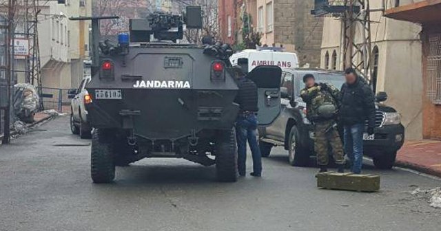 Siirt&#039;te çatışma, 2 PKK&#039;lı öldürüldü, 2 polis yaralı