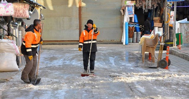 Soğuk hava güneş enerjisi sistemlerini patlattı