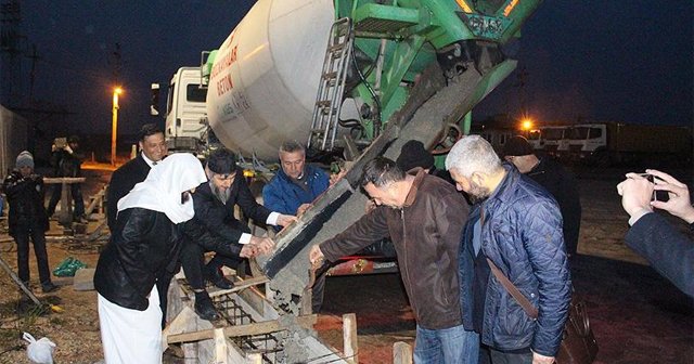 Suriyeliler için yapılacak eğitim kampüsünün temeli atıldı