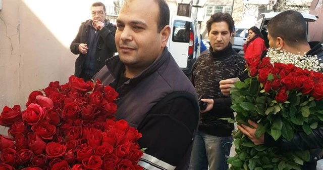 14 Şubat'ta kırmızı gül cep yakacak
