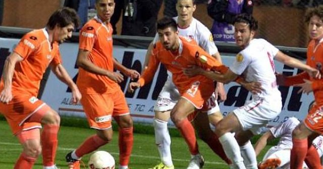 Adanaspor zirveyi vermedi