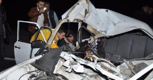 Aksaray&#039;da kaza, 1 ölü 4 yaralı
