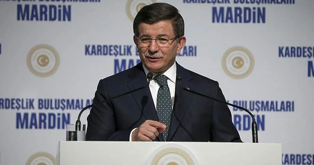 Başbakan Davutoğlu, 'Bu ülkeyi böldürmeyiz'