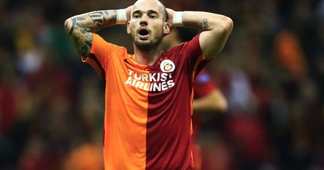Burak'tan sonra bir teklif de Sneijder'e