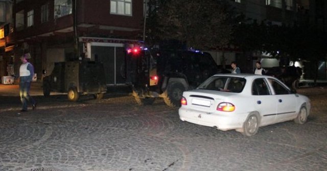 Diyarbakır&#039;da hain saldırı