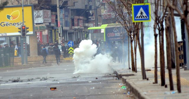 Diyarbakır&#039;da olaylar çıktı