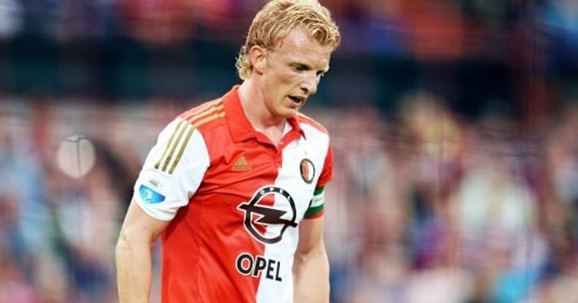 Hollanda&#039;da Kuyt&#039;a tepki