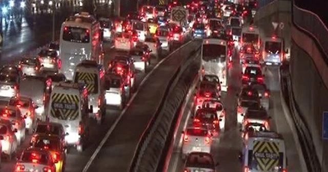 İstanbul’da trafik yoğunluğu yüzde 89'a çıktı