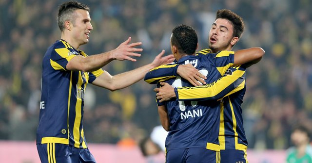 Fenerbahçe derbiden lider çıktı