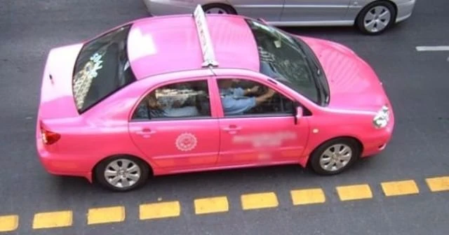 Kadınlara özel 'pembe taksi' dönemi