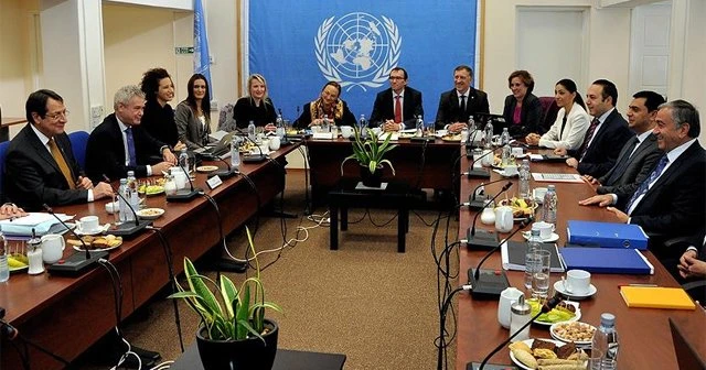 Kıbrıs'ta müzakereler ertelendi