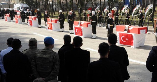 Lice şehitleri için tören düzenlendi