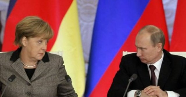 Merkel ve Putin arasında önemli görüşme