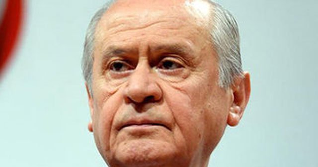 MHP&#039;de sürpriz gelişme! Bahçeli&#039;nin avukatı Kurultay davasından çekildi