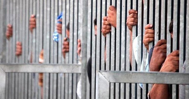 Mısır&#039;da darbe karşıtı 21 kişiye müebbet hapis