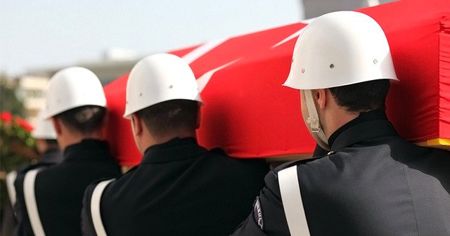 Şırnak&#039;ta yaralanan asker şehit oldu