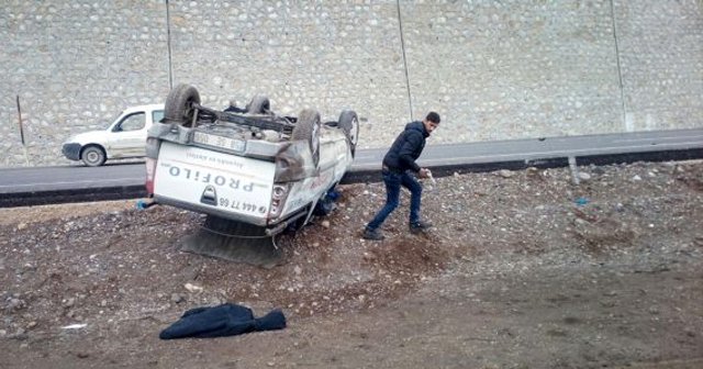 Sivas&#039;ta kaza, 2 yaralı