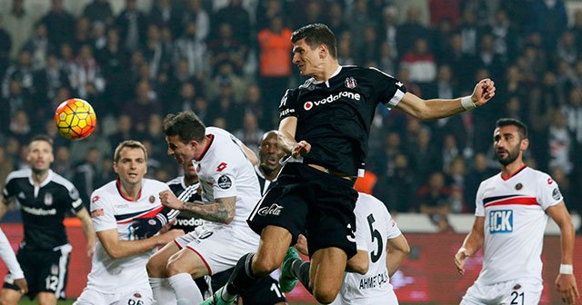 Beşiktaş, Gençlerbirliği&#039;ni 1-0 yendi