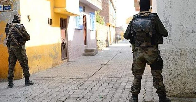 Sur'da şiddetli çatışma, yaralılar var