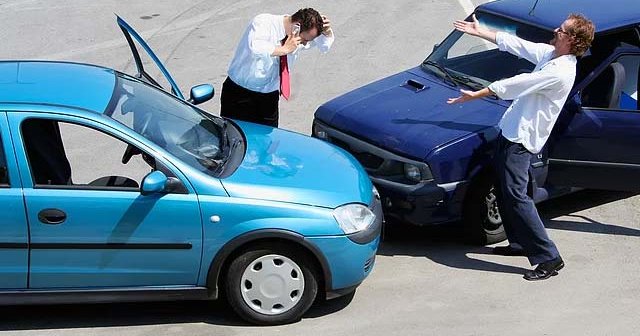 Trafik sigortasındaki zam mercek altında