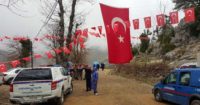 1 hafta önce izne geldiği köyüne şehit ateşi düştü