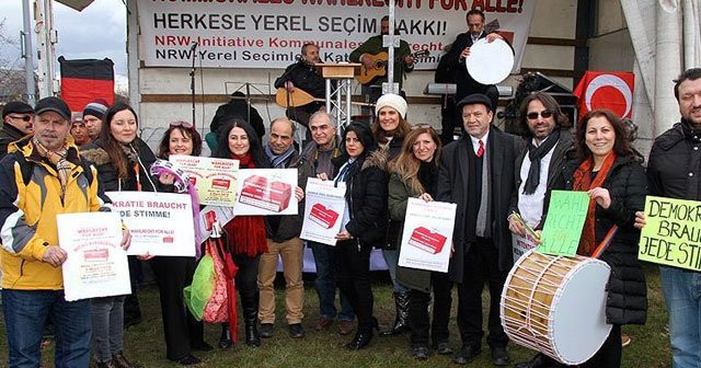 Almanya&#039;da yabancıların &#039;yerelde seçme hakkı&#039; talebi