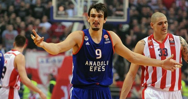 Anadolu Efes Rusya temsilcisi Lokomotiv Kuban'ı ağırlayacak