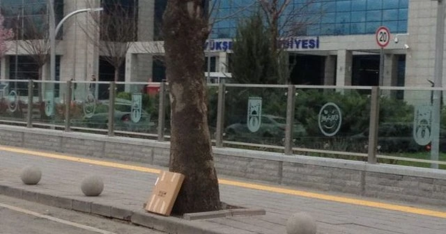 Ankara Büyükşehir Belediyesi önünde şüpheli paket