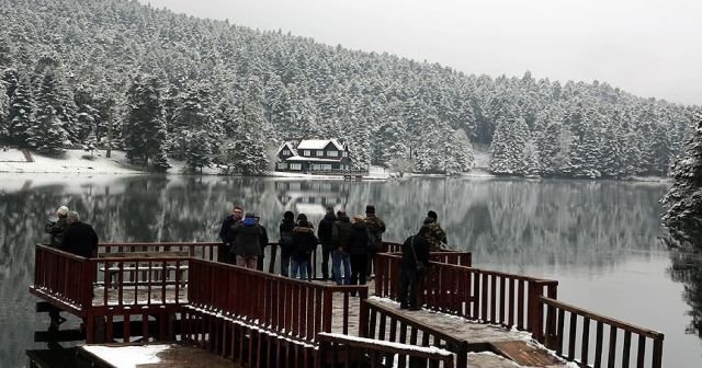 Bolu&#039;da iki mevsim bir arada yaşanıyor