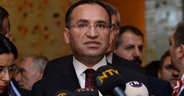 Bozdağ, 'Erdoğan'ın AYM kararlarını eleştirmesi demokratik haktır'