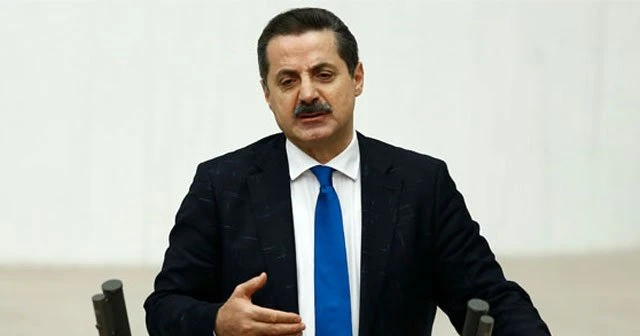Çelik, 'Gençliğiniz yoksa geleceğiniz de yok demektir'