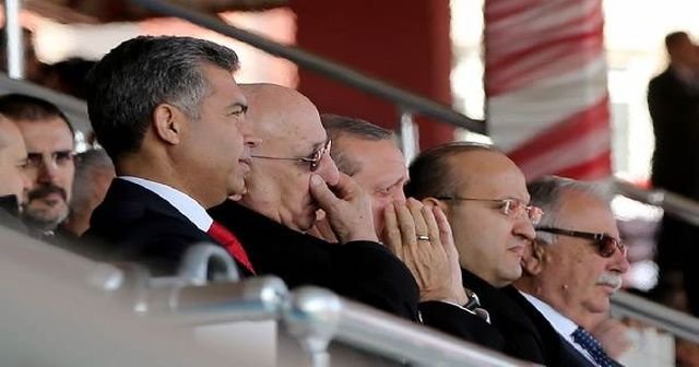 Cumhurbaşkanı Erdoğan gözyaşlarını tutamadı