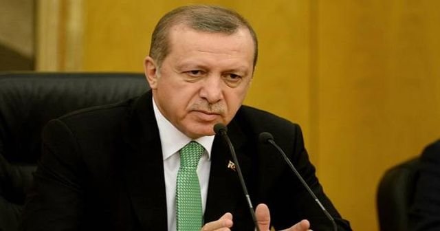 Cumhurbaşkanı Erdoğan havalimanında konuştu