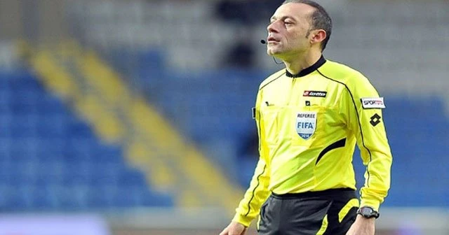 Cüneyt Çakır Arabistan'da maç yönetecek