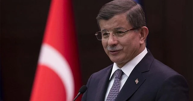 Davutoğlu, 'Yunanistan ile ortak bir tarih yazımı konusunda çalışmalar yürütüyoruz'