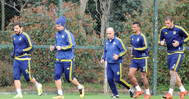 Fenerbahçe, Akhisar Belediyespor maçı hazırlıklarını tamamladı