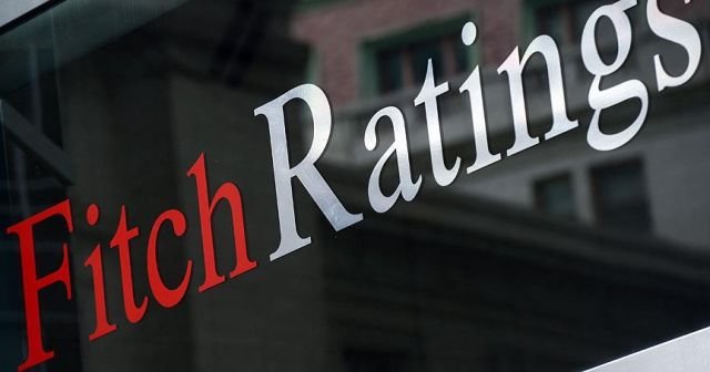 Fitch Türkiye için 2016 büyüme beklentilerini yükseltti