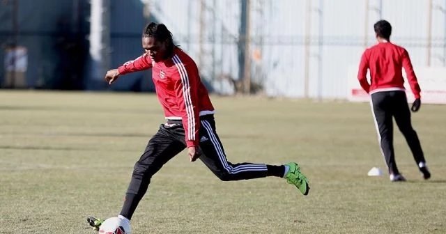 Habibou en az 1 ay yok