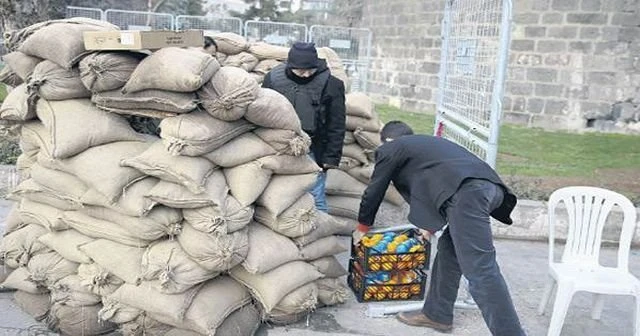Hakkari Valiliği, 'Eczane ve fırınlar açık olacak'