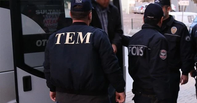 HDP ve DBP ilçe eş başkanlarına gözaltı