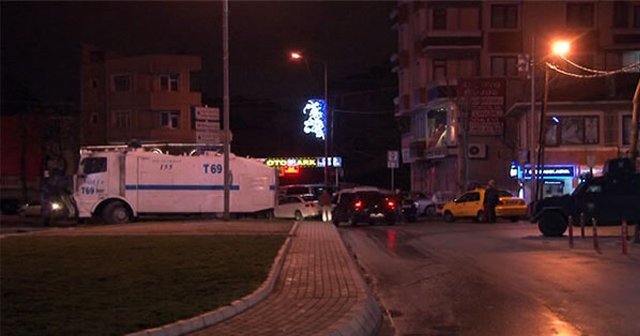 İstanbul&#039;da HDP binasına operasyon