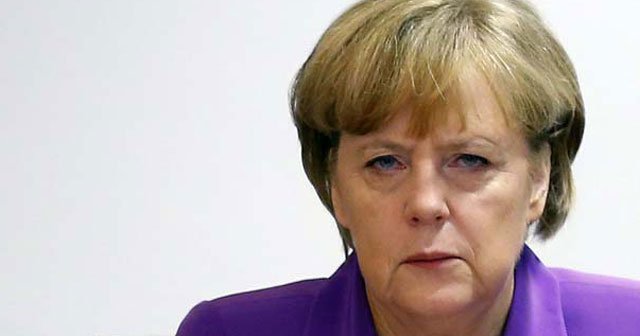 Merkel, &#039;Türkiye ile anlaşamazsak, Yunanistan dayanamaz&#039;