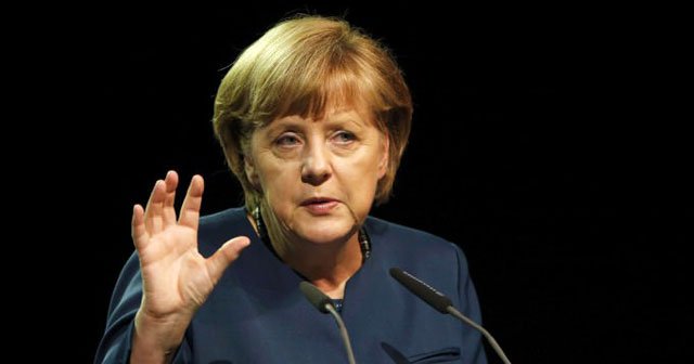 Merkel, &#039;Türkiye&#039;siz çözüm olmaz&#039;