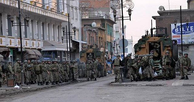 PKK şehirlerdeki saldırılarını sürdürüyor