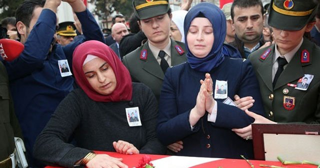 Şehidin eşi, &#039;Kanın yerde kalmayacak bir tanem&#039;